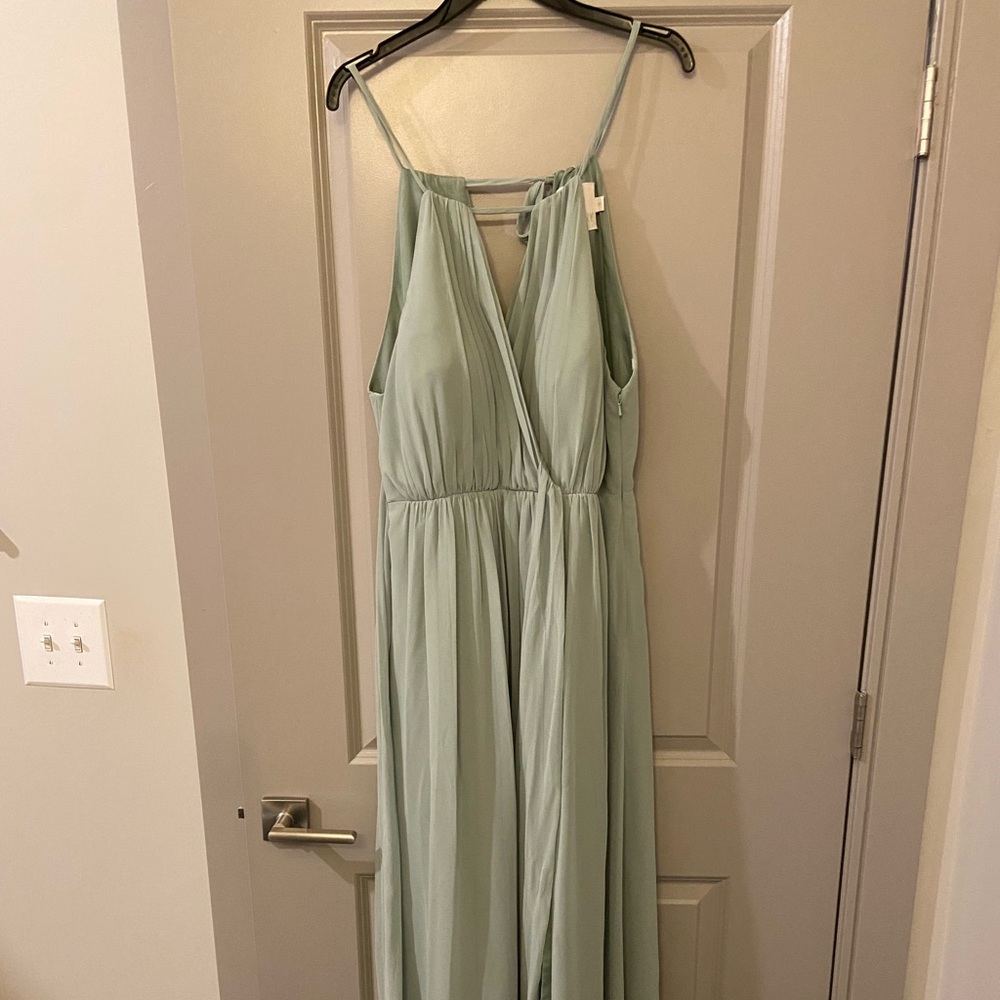 Revelry Eliza Chiffon Faux Wrap Dress in Sage Size 8